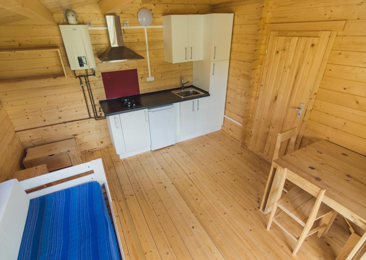 Albergue Restaurante De Artieda Εξωτερικό φωτογραφία