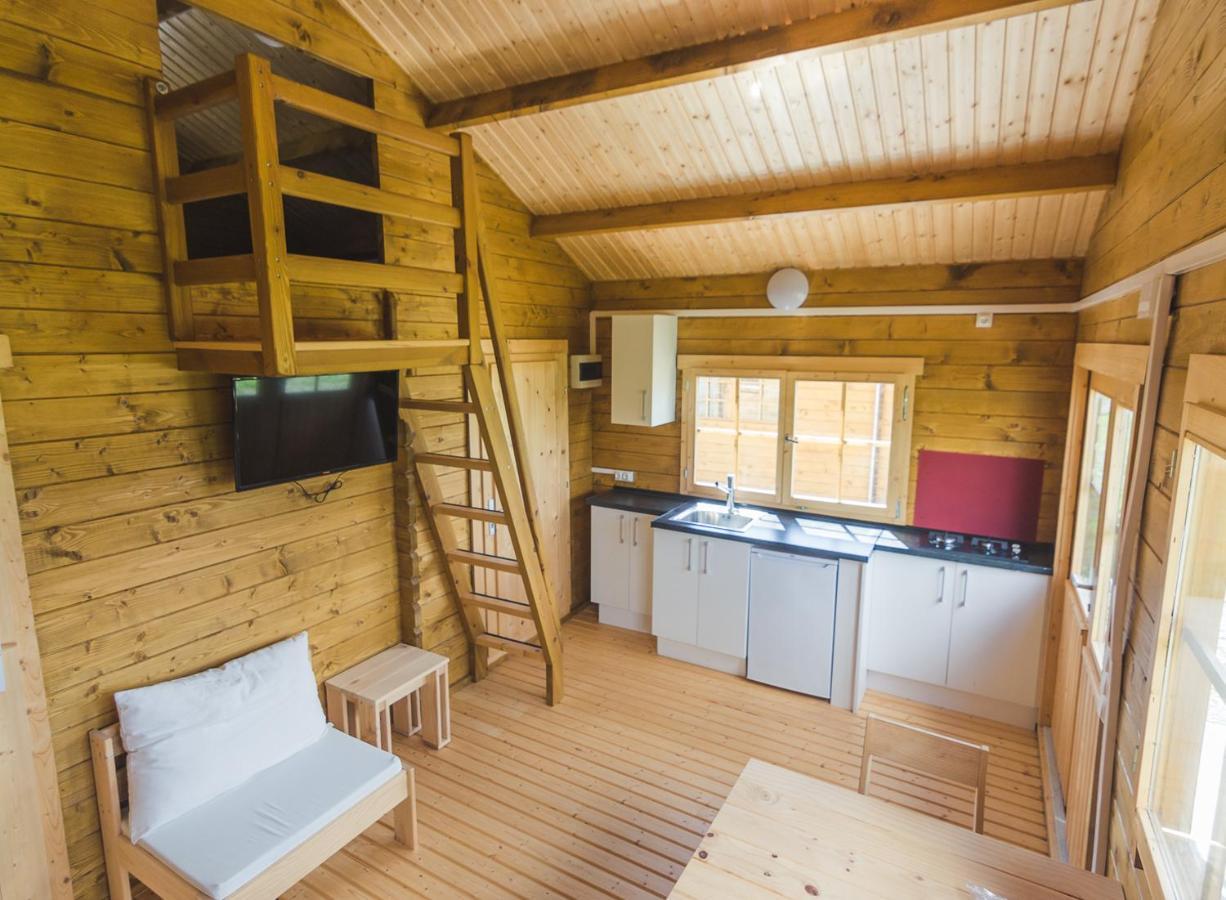 Albergue Restaurante De Artieda Εξωτερικό φωτογραφία