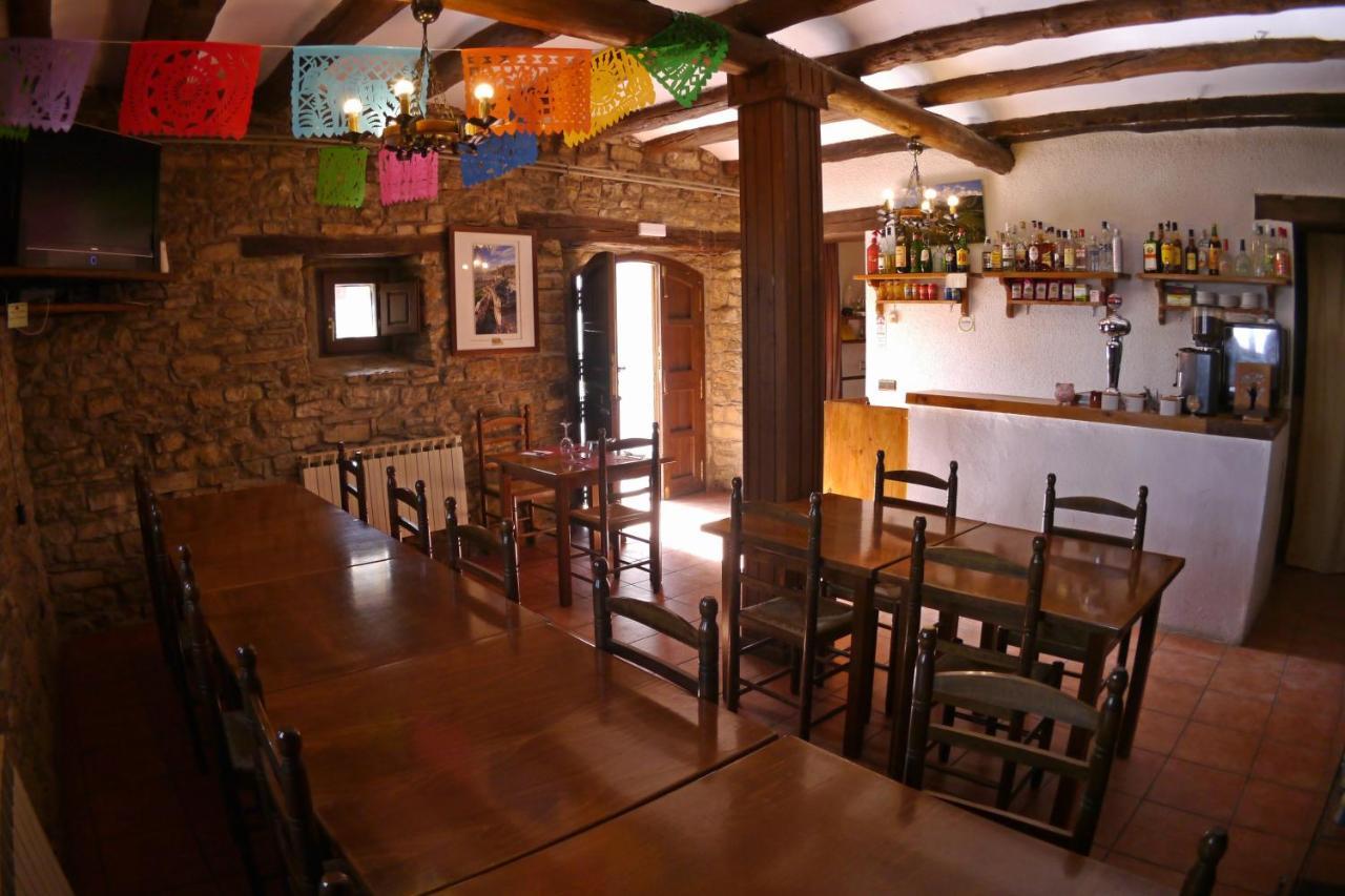 Albergue Restaurante De Artieda Εξωτερικό φωτογραφία